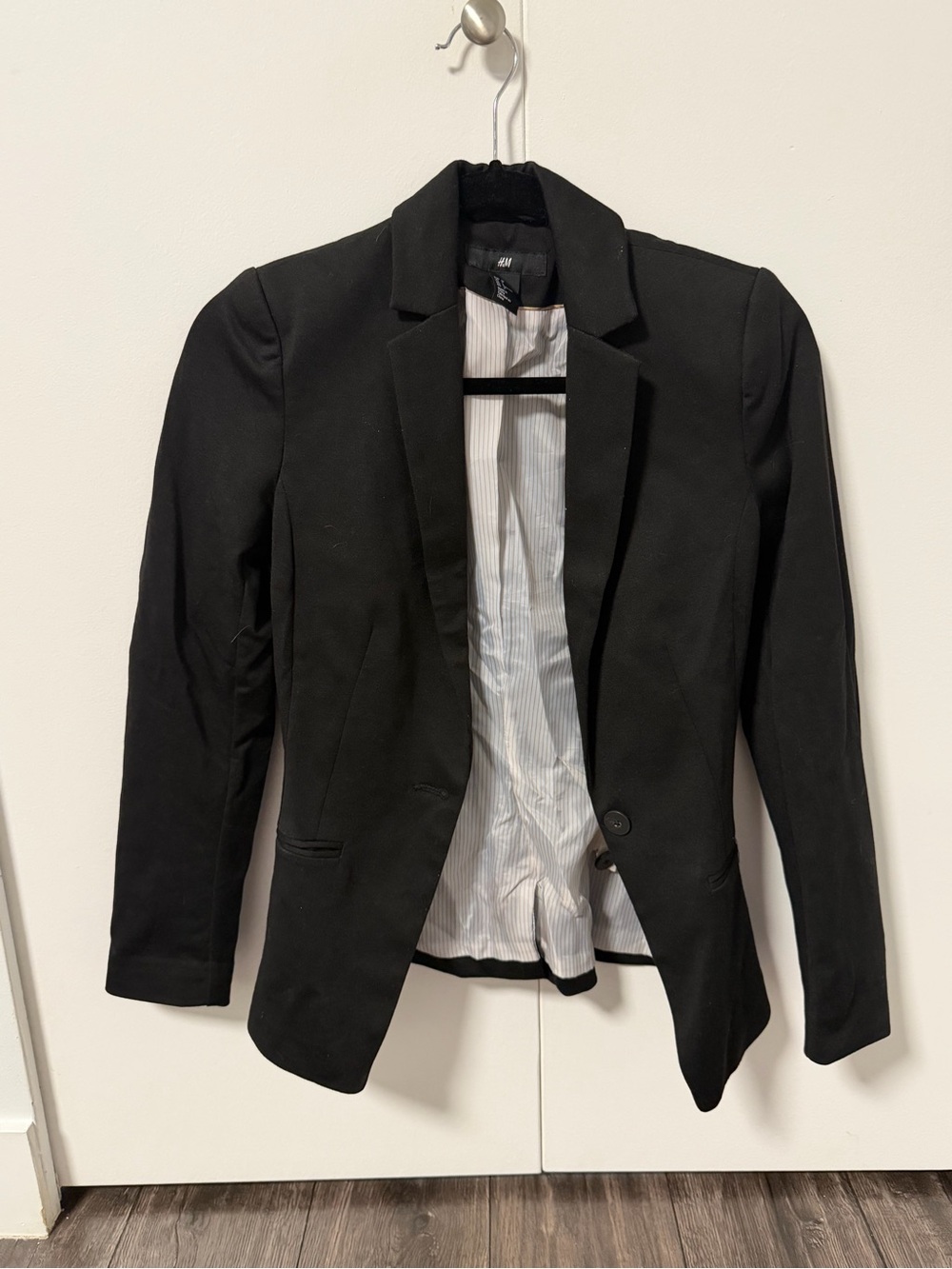 H&M Black Women's Tailored Single-Button Blazer